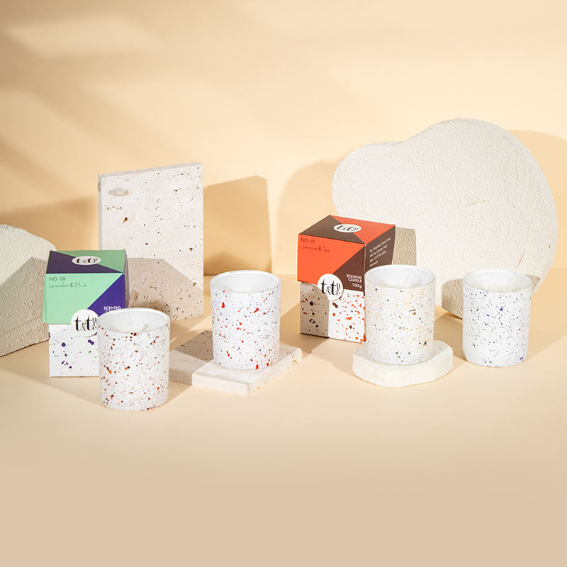 Классическая ароматическая свеча с круглой чашкой и мраморным дизайном - Эко-свеча из соевого воска