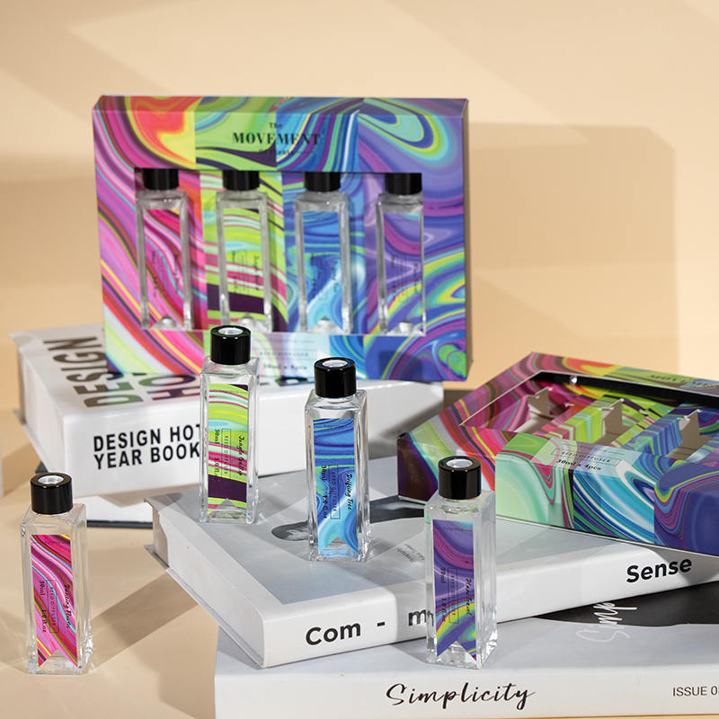 Маленький диффузор с квадратной бутылкой на высоком каблуке, комплект из 4 предметов, производитель арома-диффузора, масла